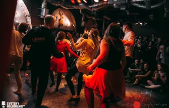 956423_p1ca934dl7ahe1mml190316e91kps31