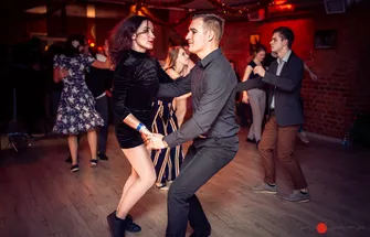 DQ8A8490
