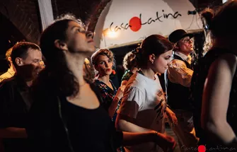 200_sytinacom_20190406_casa_latina