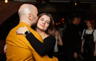 1 (22)