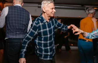1 (60)