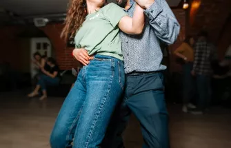 1 (61)