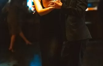 1 (32)