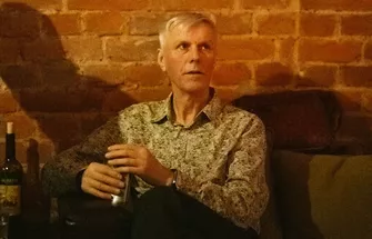 1 (52)