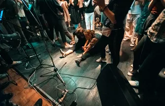 1 (178)