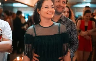 1 (23)