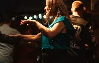 1 (92)