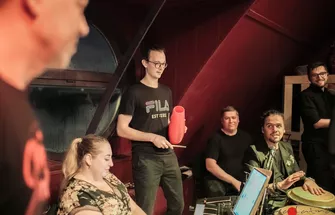 1 (211)