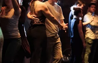 1 (62)