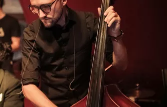 1 (87)