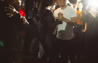 1 (17)