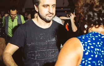 1 (28)