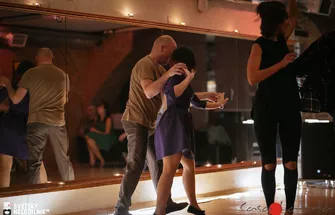 854702_p1btsevunq1pfbnp3143m1co218v71b