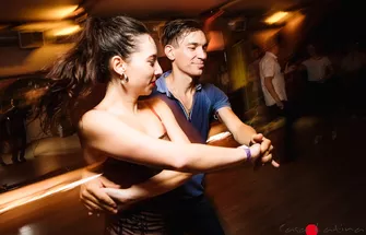 202_20181103_casa_latina